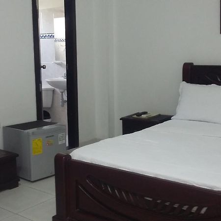 Hotel La Vieja Sara Valledupar Bagian luar foto