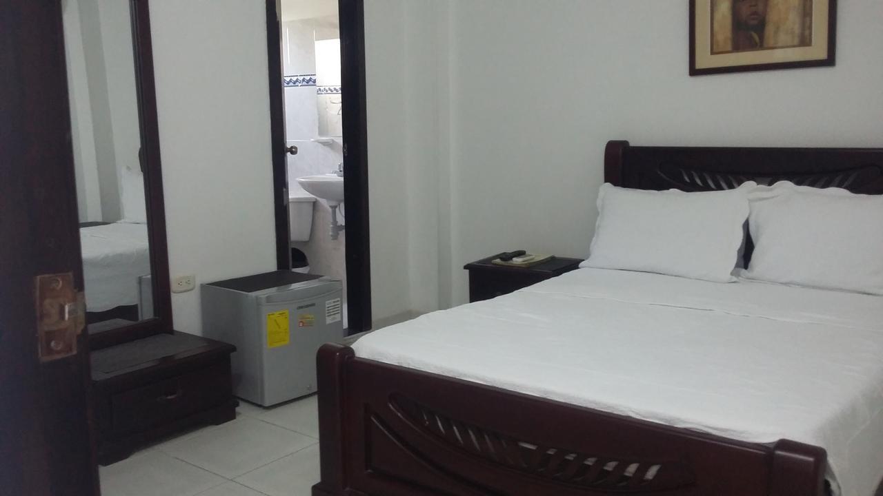 Hotel La Vieja Sara Valledupar Bagian luar foto