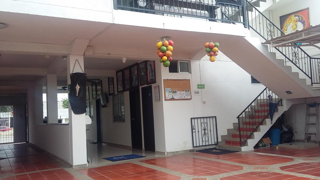 Hotel La Vieja Sara Valledupar Bagian luar foto